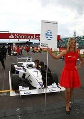 中國女排vs哥倫比亞女排首發(fā)陣容 主攻：莊宇珊、李盈瑩 副攻：王